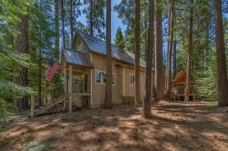 892 Blue Canyon Road, Emigrant Gap