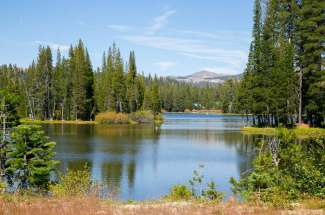 Serene Lakes