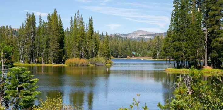 Serene Lakes